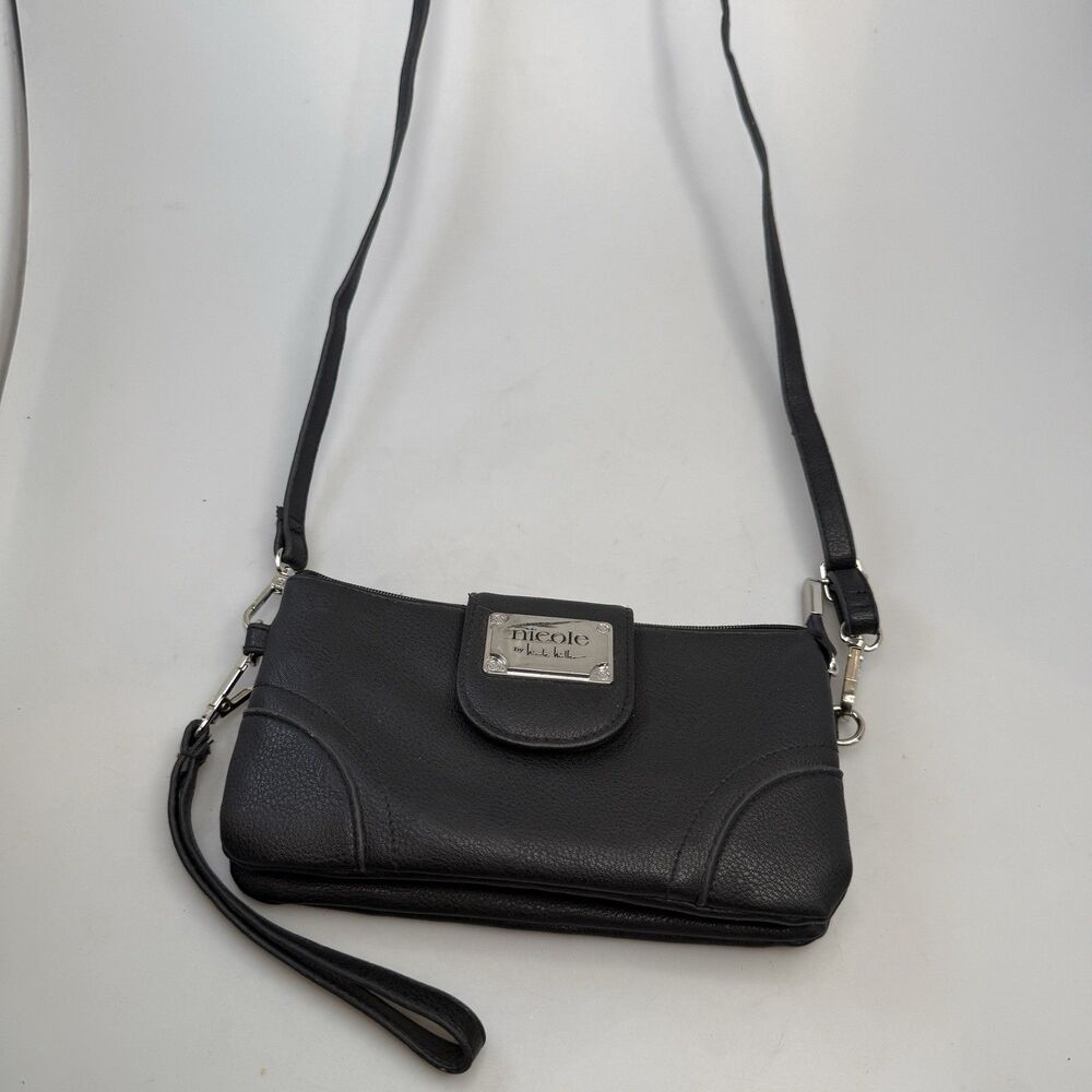 Nicole Miller Black Crossbody Wristlet Bag 3 Zip Sections Adjustable Strap EUC - Picture 10 of 15